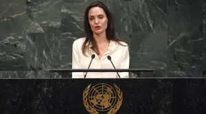 aktivisme-dan-kemanusiaan-angelina-jolie-kontribusinya-dalam-isu-global