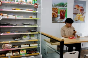 minimarket-korea-selatan-tempat-mi-instan-dan-influencer-berkolaborasi-menciptakan-tren-makanan