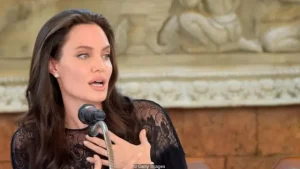aktivisme-dan-kemanusiaan-angelina-jolie-kontribusinya-dalam-isu-global