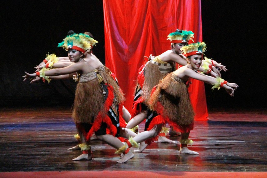 tari-yospan-tarian-persahabatan-yang-menyatukan-masyarakat-papua