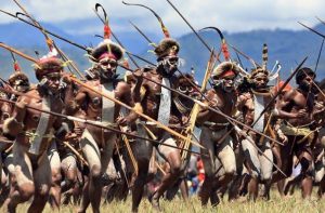 koteka-pakaian-tradisional-papua-yang-sarat-makna-dan-sejarah