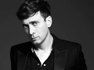 hedi-slimane-berpisah-dengan-celine-dampak-bagi-industri-mode