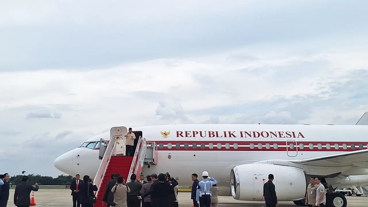 presiden-prabowo-bertemu-mahasiswa-indonesia-di-mesir-soroti-program-makan-bergizi-gratis-dan-dukungan-internasional