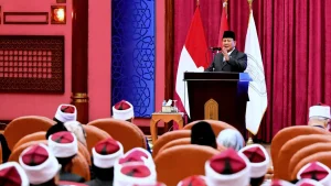 presiden-prabowo-bertemu-mahasiswa-indonesia-di-mesir-soroti-program-makan-bergizi-gratis-dan-dukungan-internasional