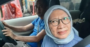 atiqah-hasiholan-diperiksa-polisi-terkait-laporan-cucu-ratna-sarumpaet-soal-harta-warisan