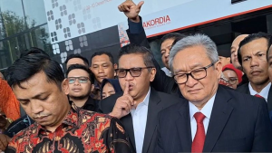 hasto-ikuti-strategi-megawati-tak-beri-keterangan-pers-usai-diperiksa-kpk