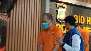 polisi-buru-peserta-pesta-seks-swinger-terancam-undang-undang-pornografi