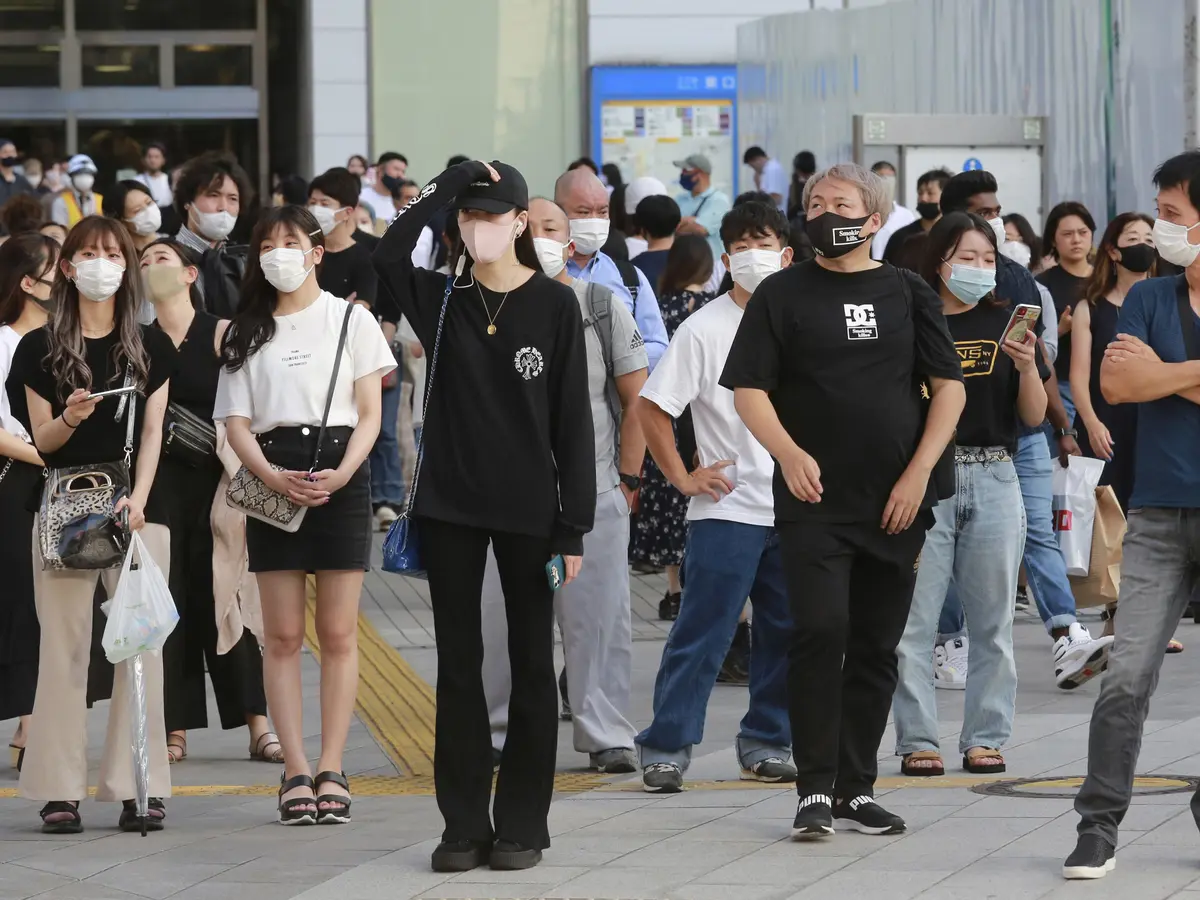 perusahaan-jepang-berikan-alkohol-gratis-dan-cuti-mabuk-untuk-tarik-karyawan-baru