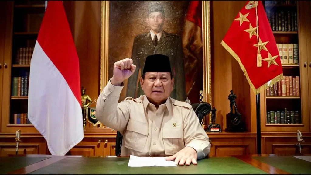 prabowo-pers-profesional-dan-berintegritas-adalah-pilar-demokrasi-yang-harus-dijaga