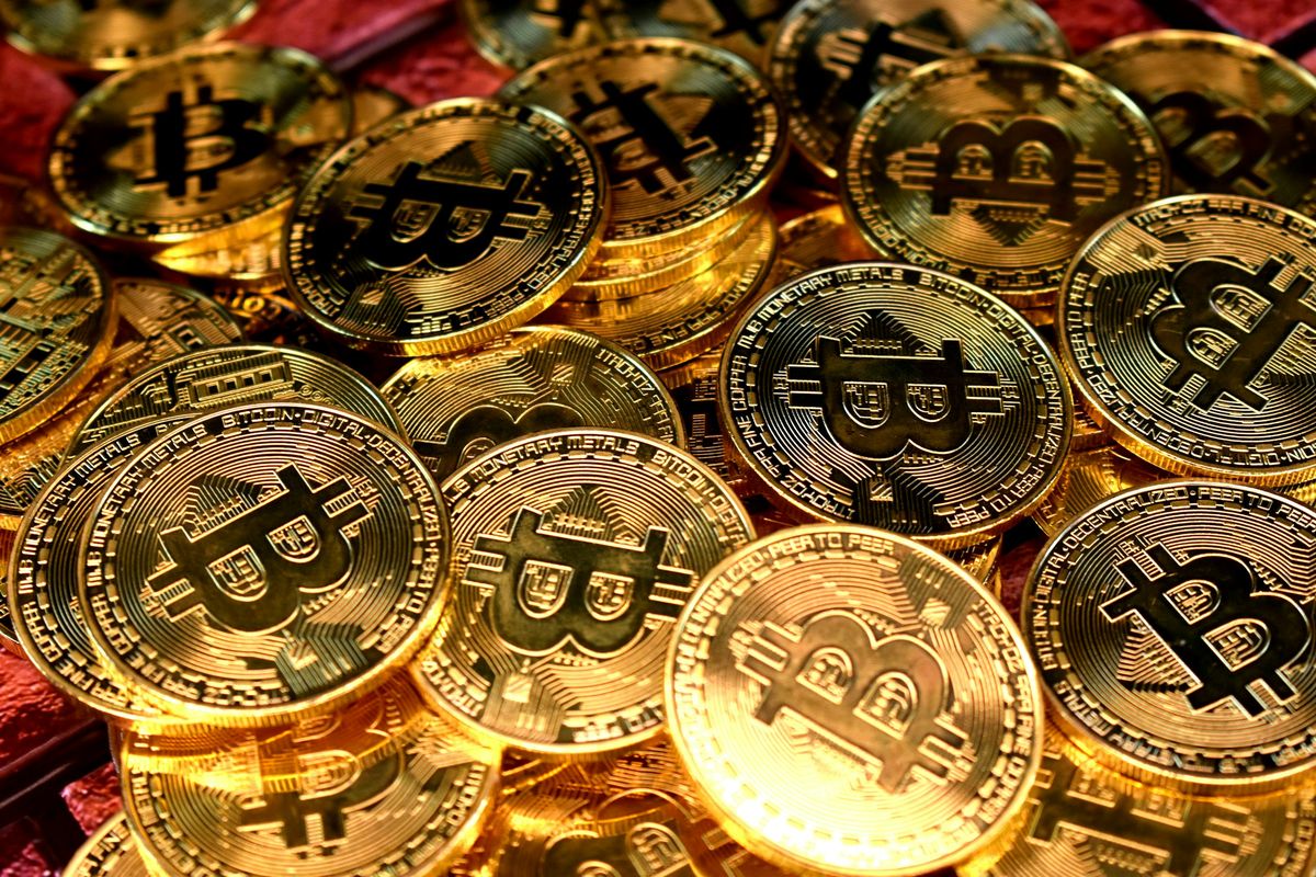 the-fed-pertahankan-suku-bunga-bitcoin-melesat-ke-level-tertinggi-sejak-mei-2024
