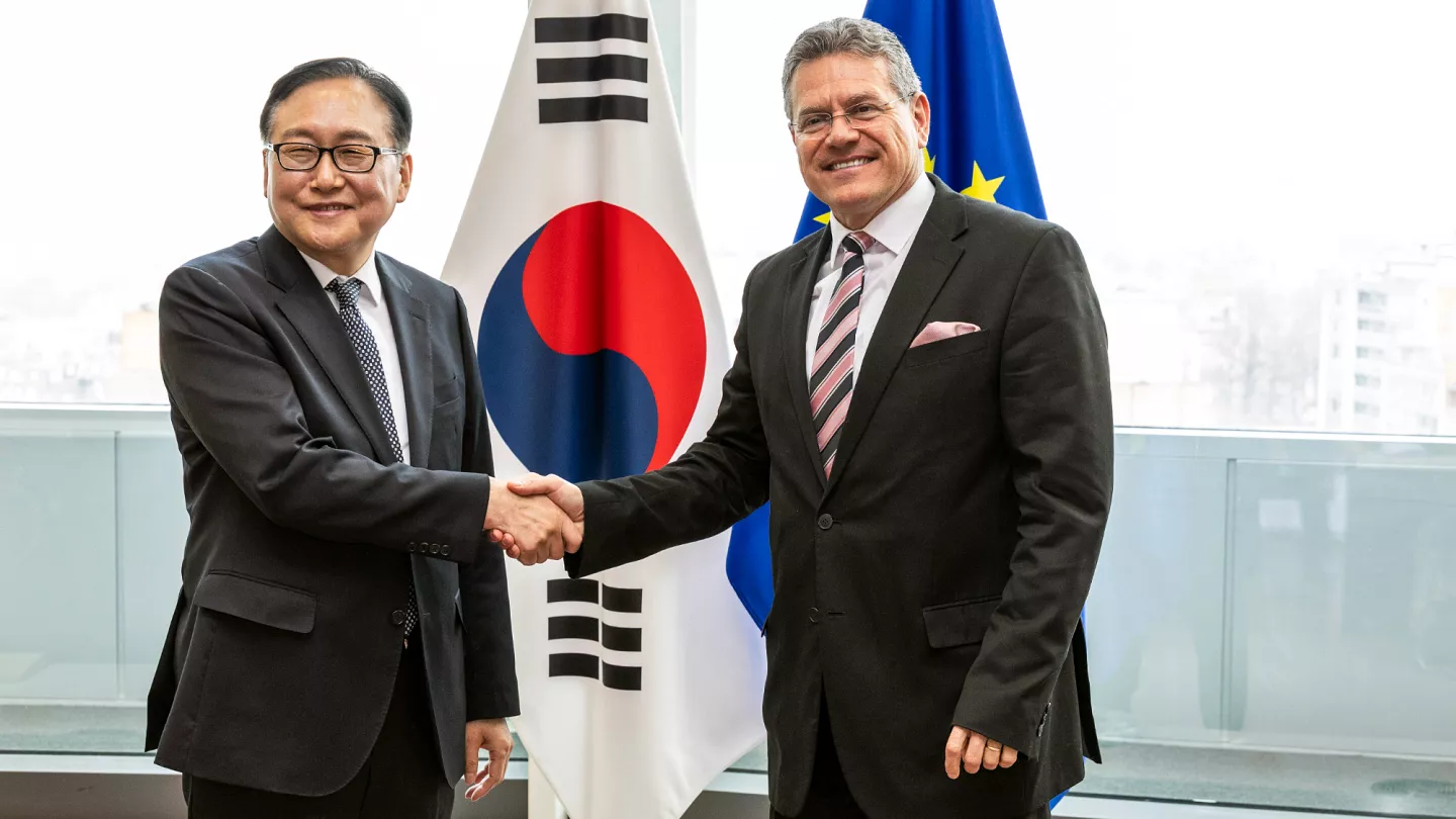 Korea Selatan Dorong Kerja Sama Global Menanggulangi Krisis Kesehatan