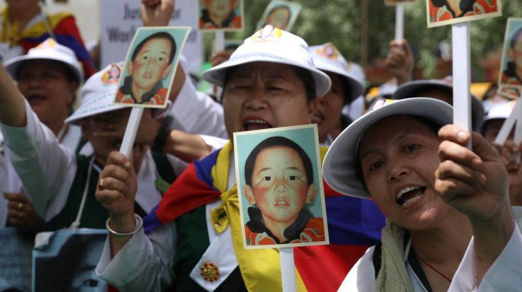 Mengungkap Misteri: Hilangnya Panchen Lama Muda di Tengah Polemik Reinkarnasi Tibet